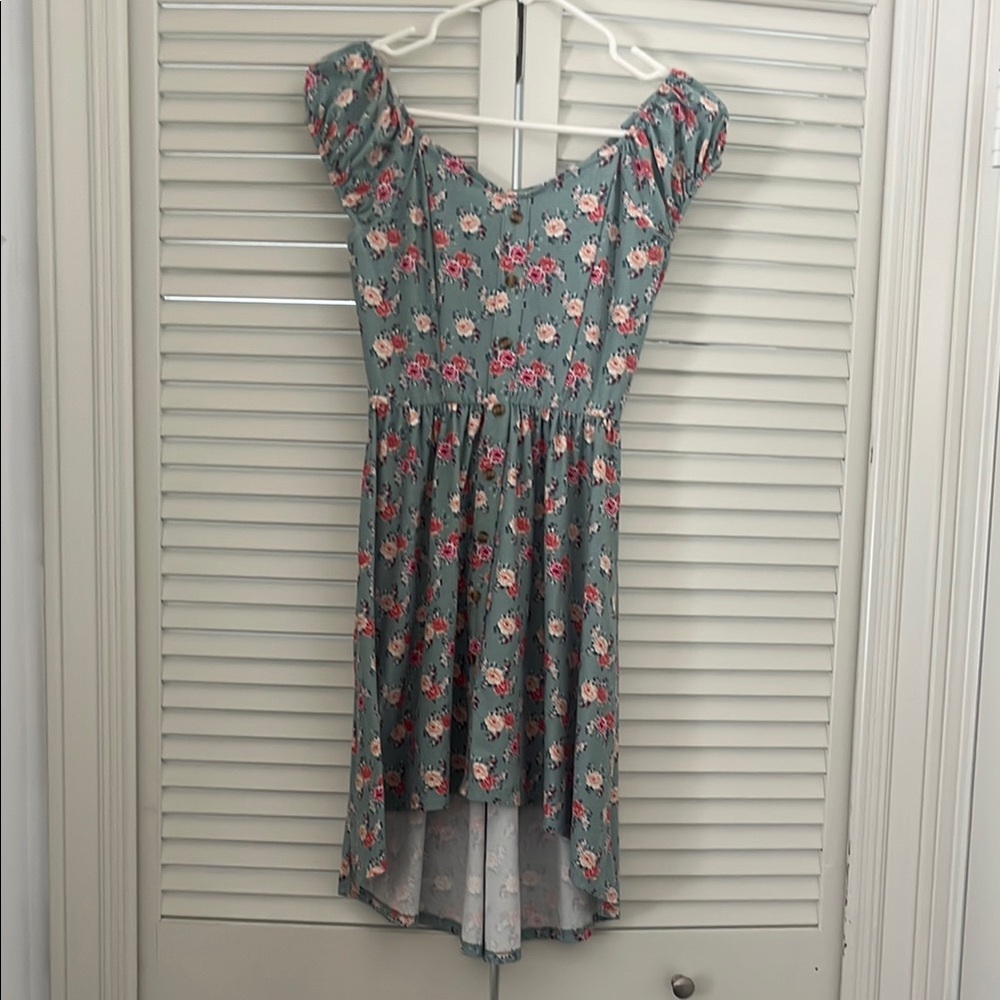 No Boundaries Floral Patterned Top